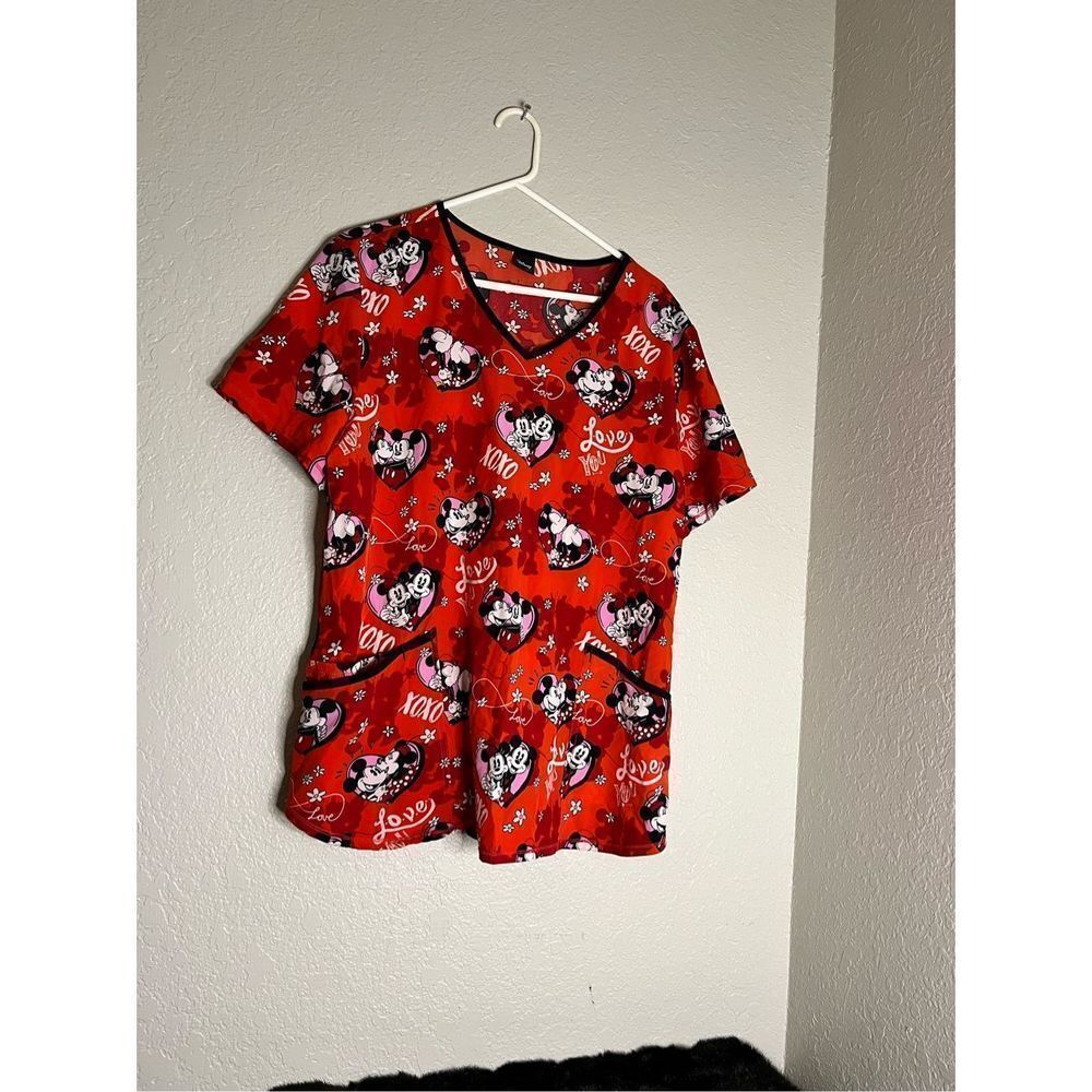 Disney Mickey Minnie Mouse Scrub Top Valentine’s Day Red Women’s S